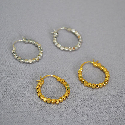 Charming Gold Earring for Any Occasion