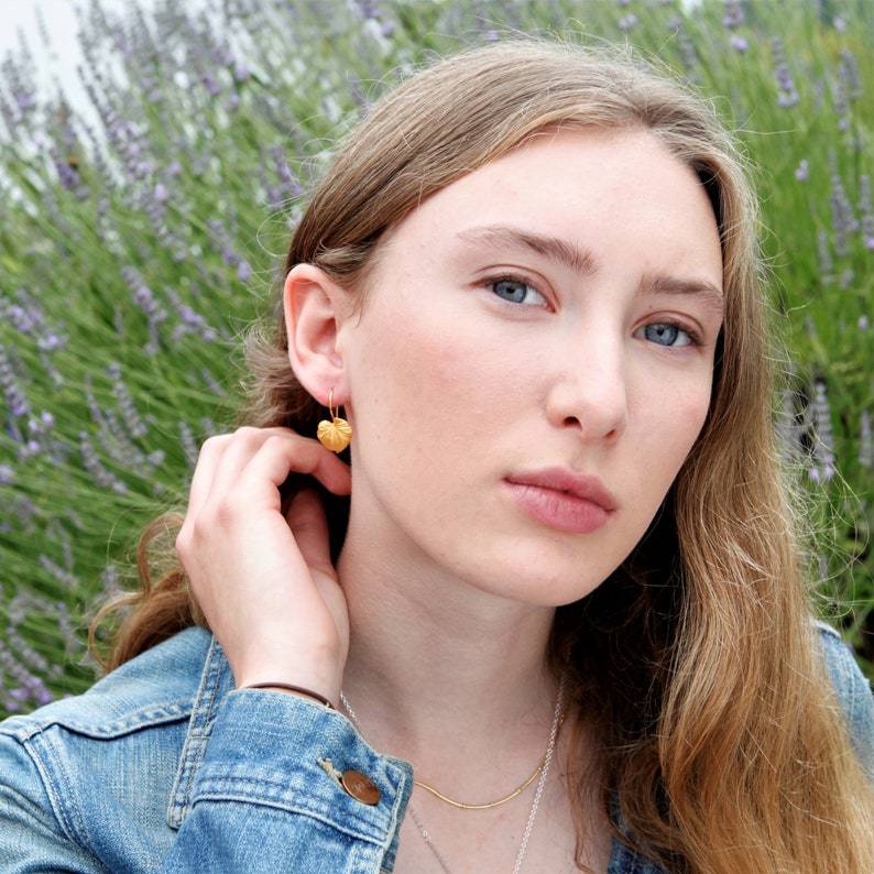 Charming Earring for Any Occasion
