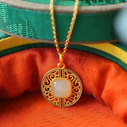 Elegant Silver Necklace for Every Occasion
