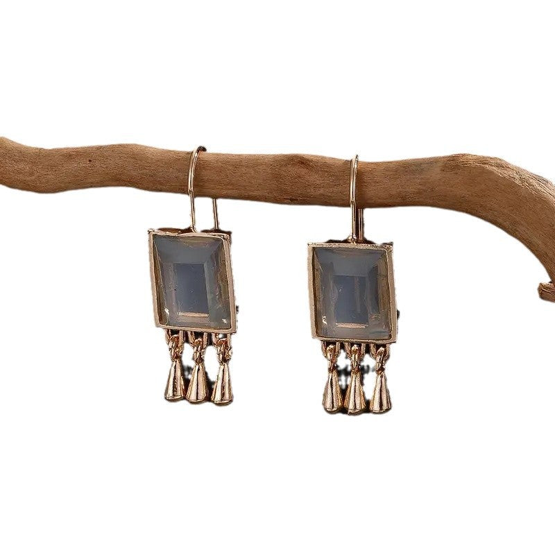 Classic Earring with Timeless Appeal
