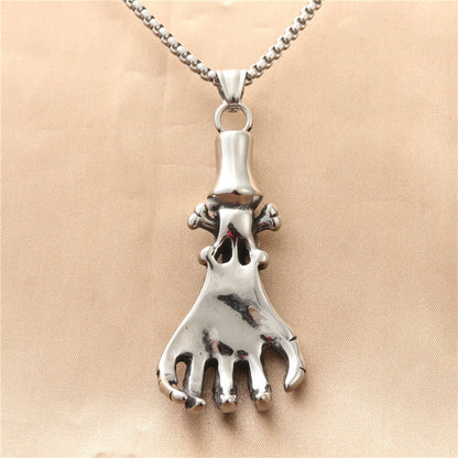 Classic Pendant with Timeless Appeal
