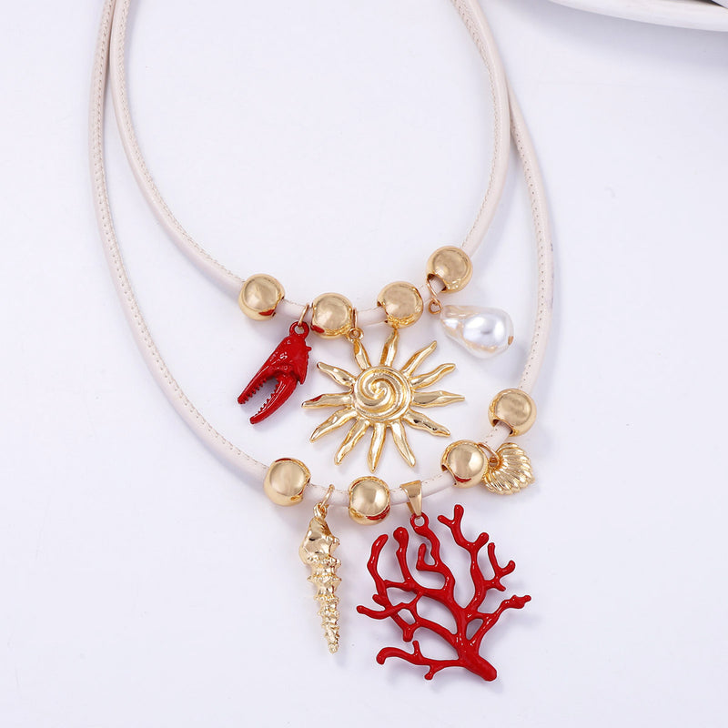 Beautiful Pearl Necklace with Unique Style