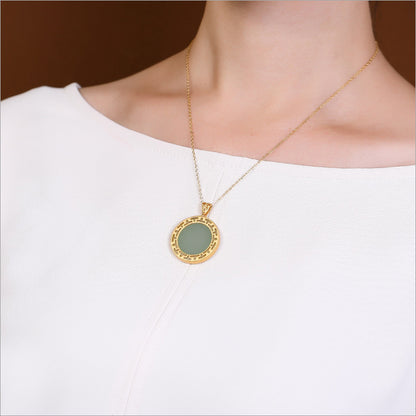 Elegant Gold Necklace for Every Occasion