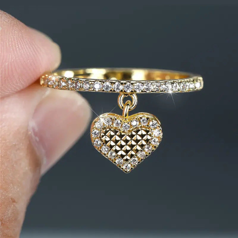 Stunning Pendant for Daily Wear