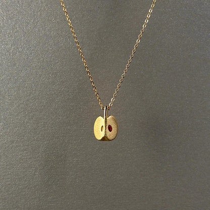Charming Piece for Any Occasion