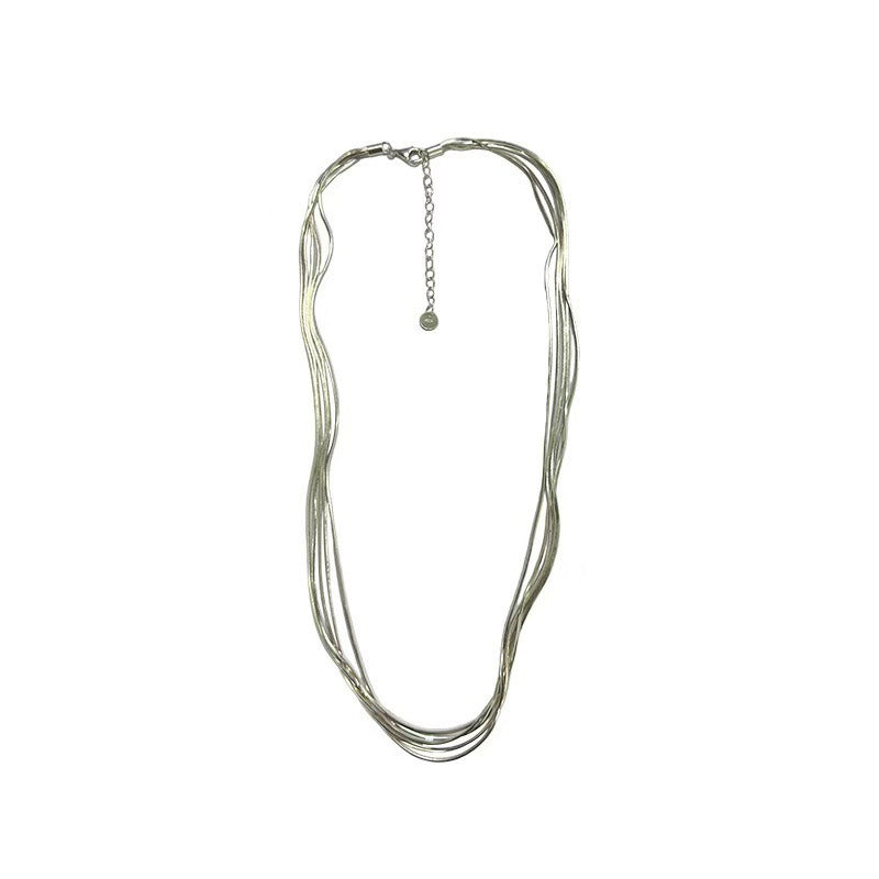 Romantic Silver Necklace for Special Moments