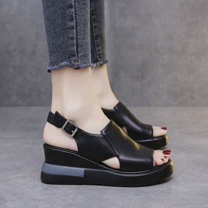 Graceful Orthopedic Sandals for Modern Look