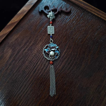 Stunning Silver Pendant for Daily Wear