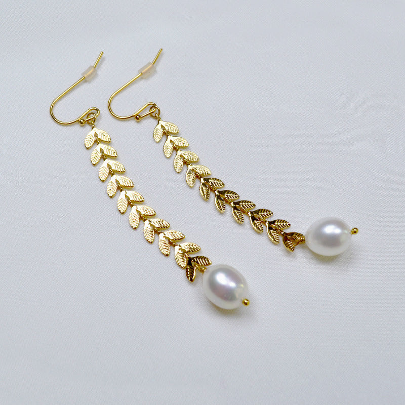 Vintage Handmade Gold Earring
