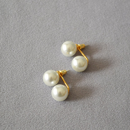 Romantic Silver Earring for Special Moments