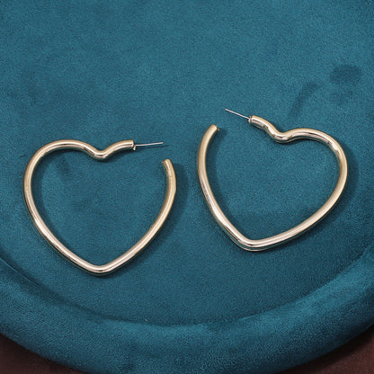 Vintage Handmade Gold Earring