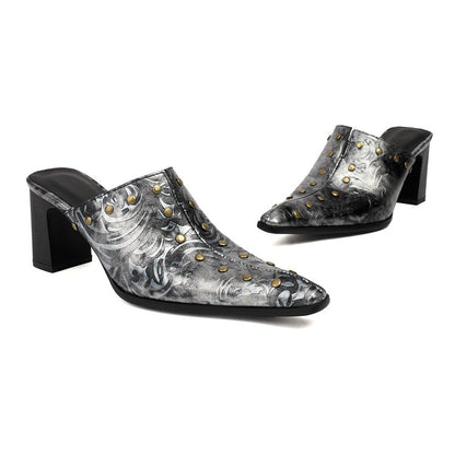 Graceful Orthopedic Sandals for Modern Look