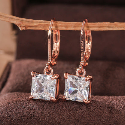 Stunning Earring for Daily Wear