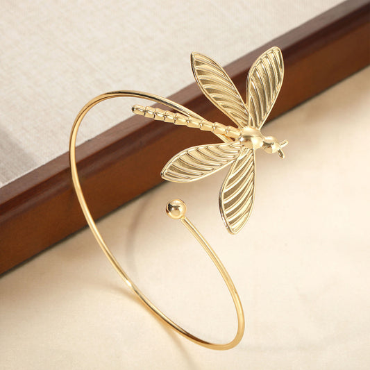 Charming Piece for Any Occasion