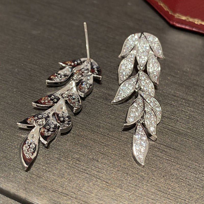 Romantic Earring for Special Moments