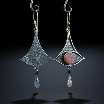 Charming Earring for Any Occasion