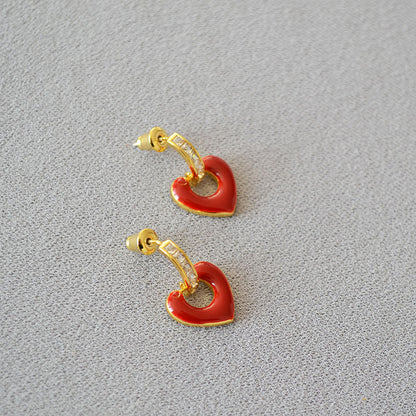 Classic Silver Earring with Timeless Appeal
