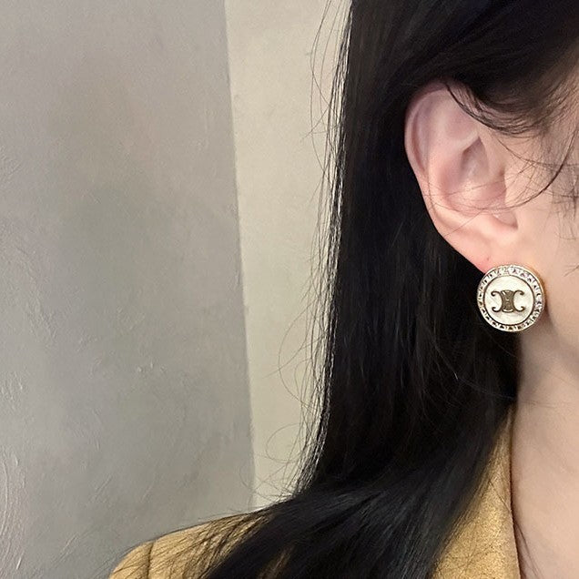 Stunning Earring for Daily Wear