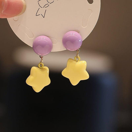 Charming Earring for Any Occasion