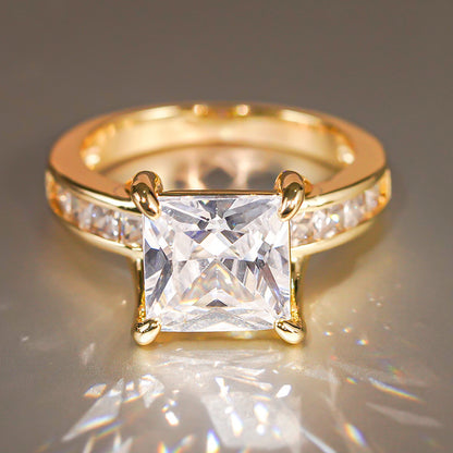Stunning Piece for Daily Wear