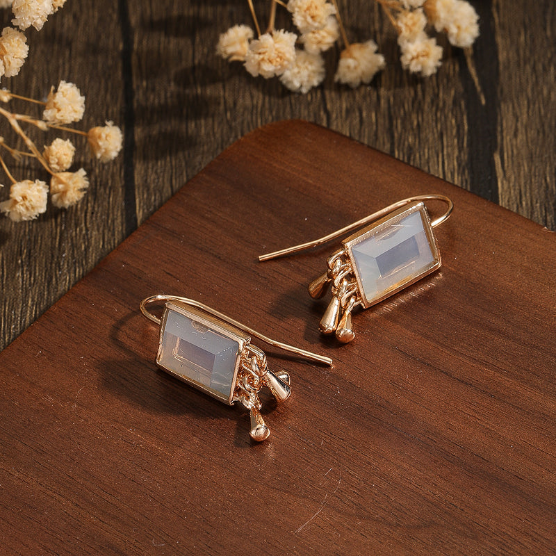 Elegant Earring for Every Occasion