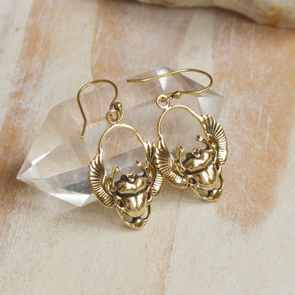 Charming Gold Earring for Any Occasion