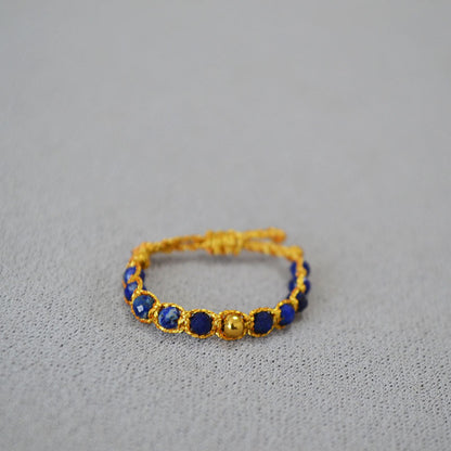 Classic Gold Bracelet with Timeless Appeal