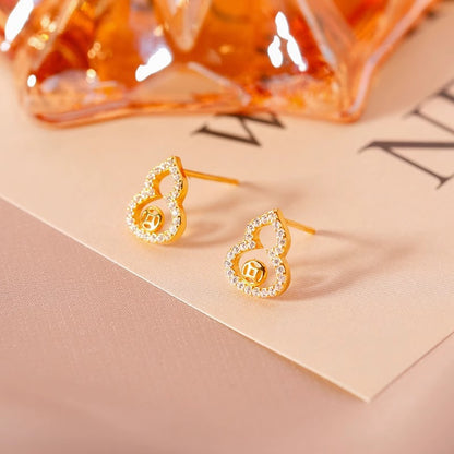 Romantic Earring for Special Moments