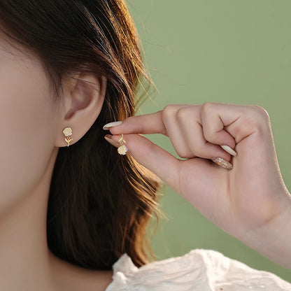 Stunning Earring for Daily Wear