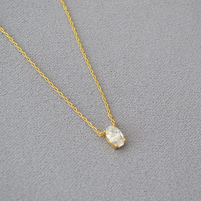 Beautiful Gold Necklace with Unique Style