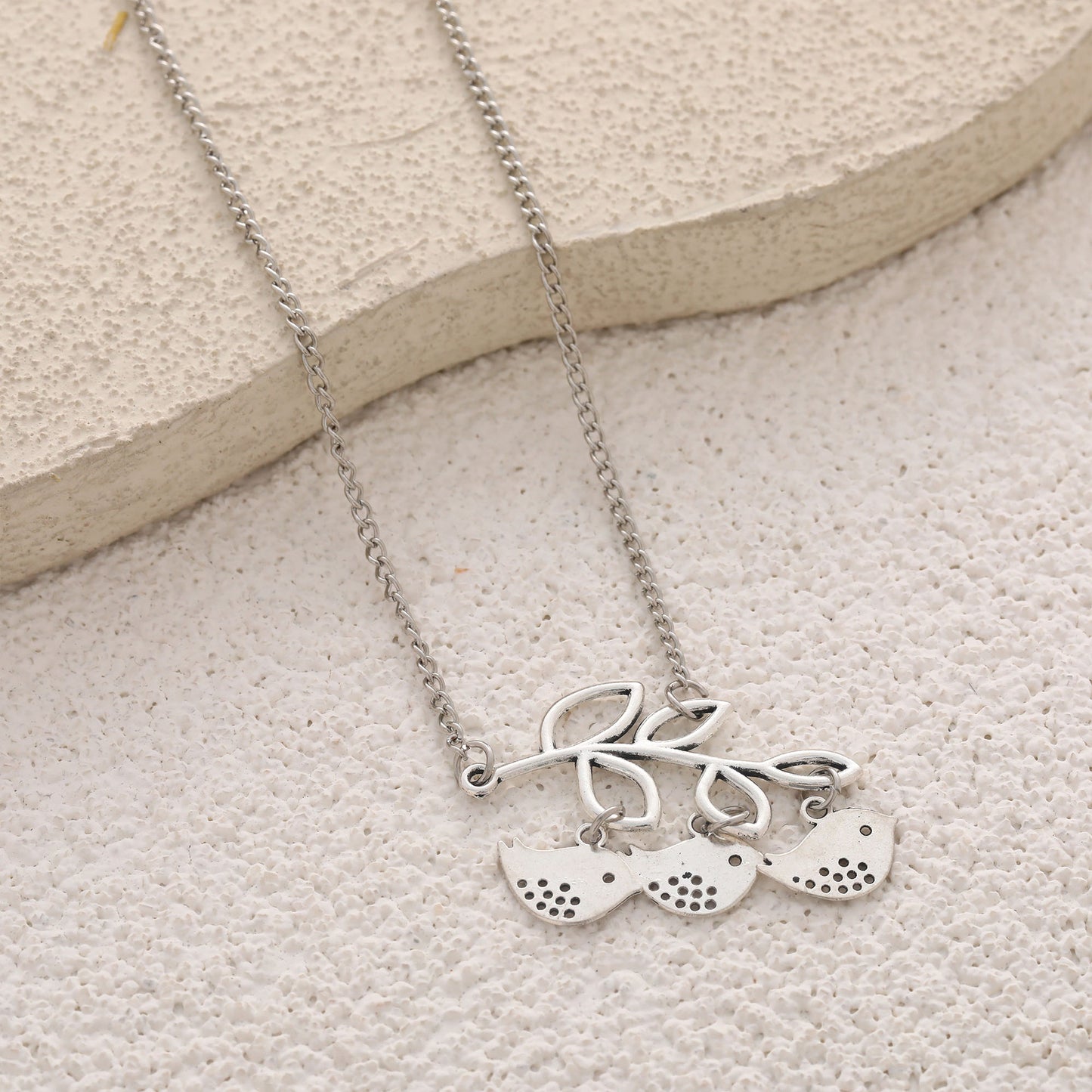 Romantic Necklace for Special Moments