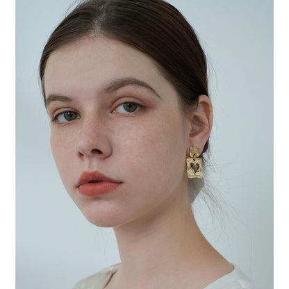 Elegant Silver Earring for Every Occasion