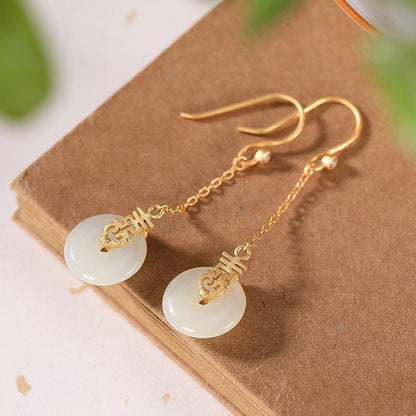 Elegant Gold Earring for Every Occasion