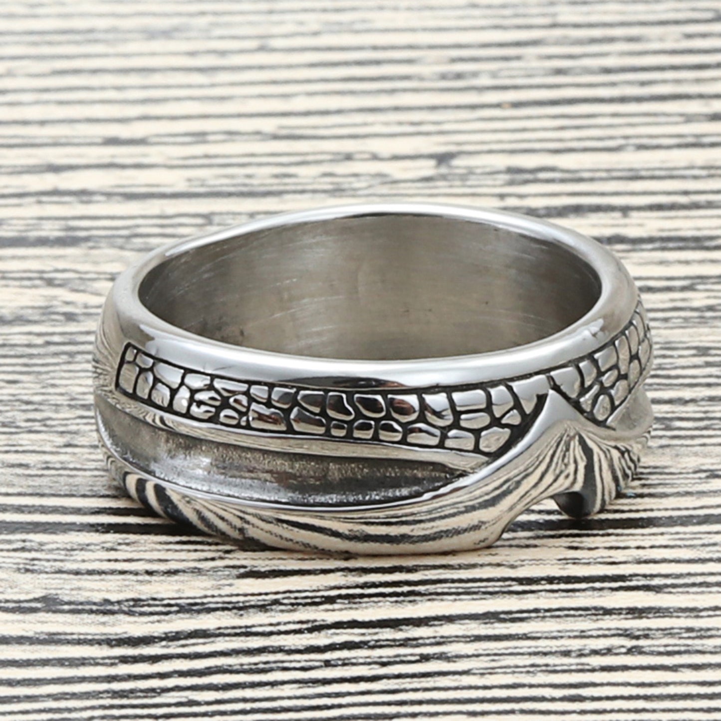 Beautiful Ring with Unique Style