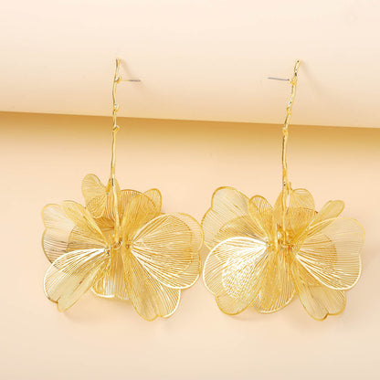 Elegant Earring for Every Occasion