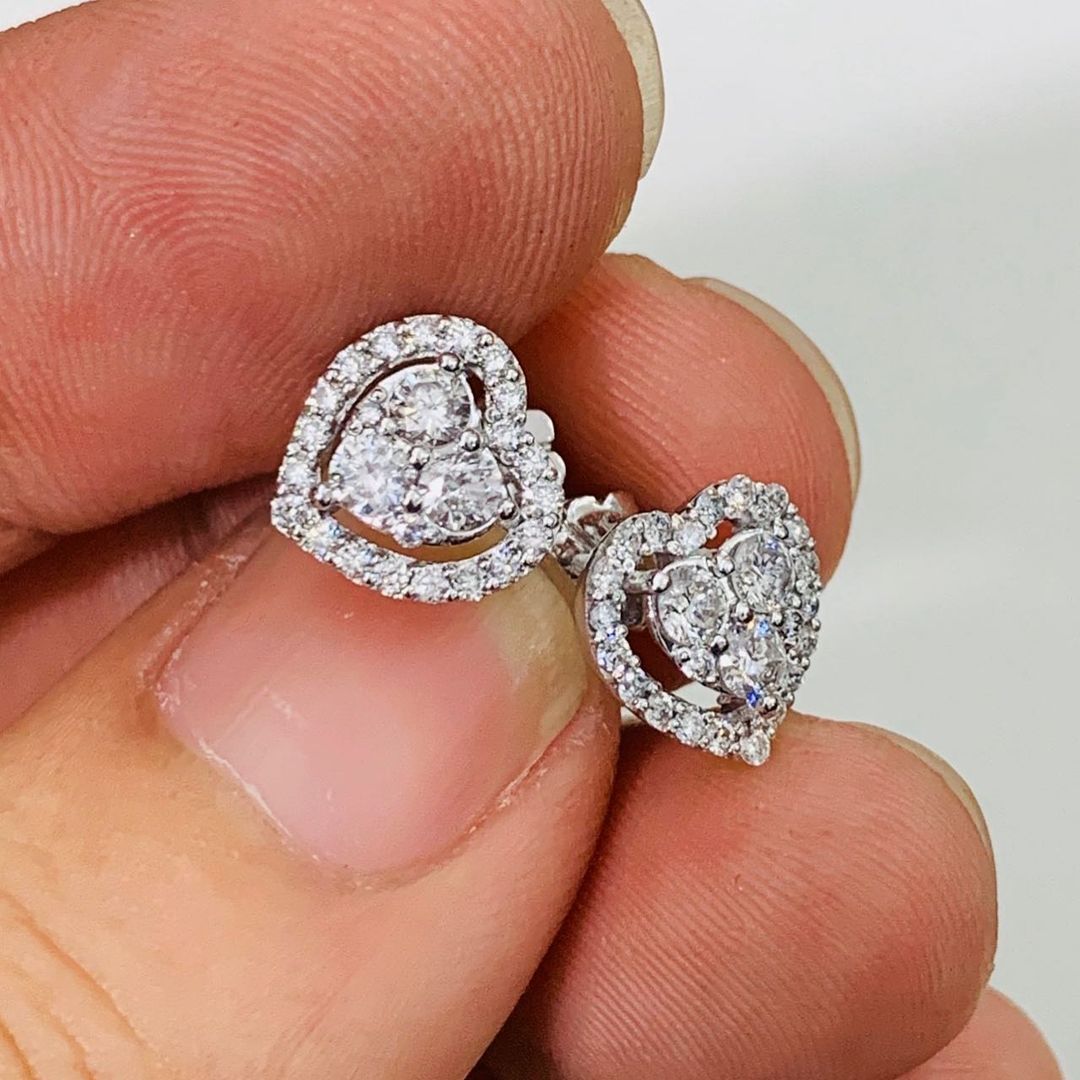 Elegant Earring for Every Occasion