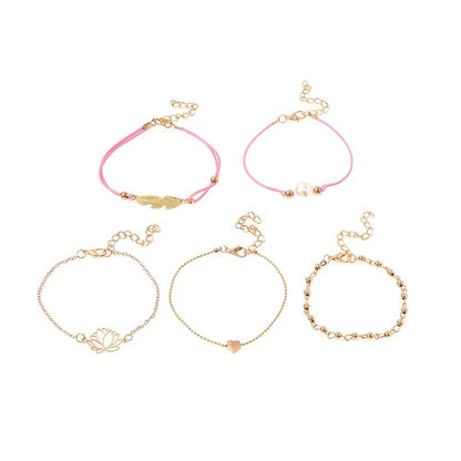 Beautiful Set with Unique Style