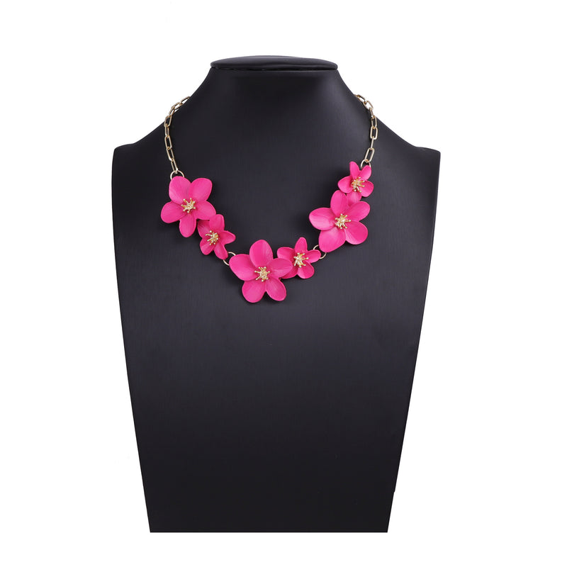 Classic Chain with Timeless Appeal