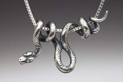 Charming Necklace for Any Occasion
