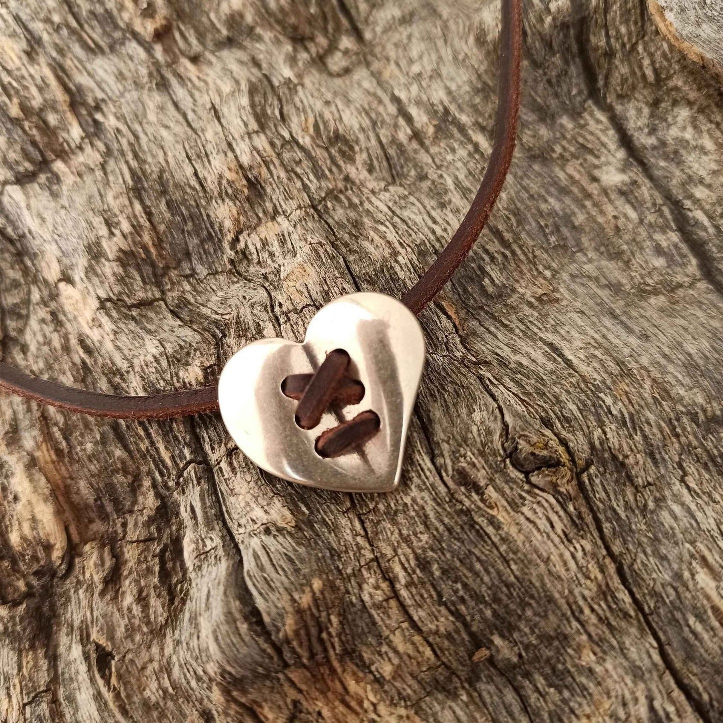 Romantic Pendant for Special Moments