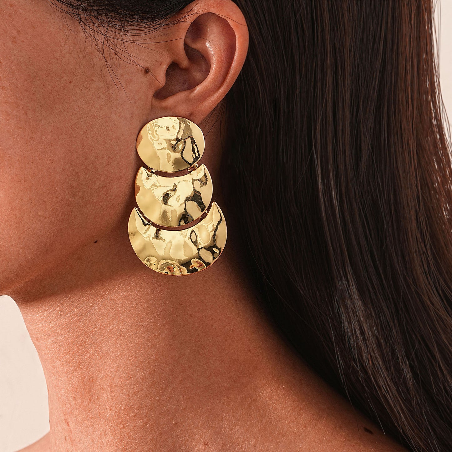 Beautiful Gold Earring with Unique Style