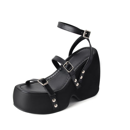 Beautifully Crafted Orthopedic Sandals
