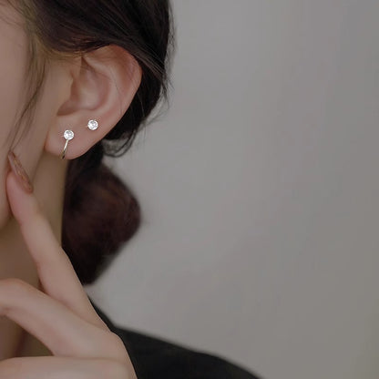 Charming Earring for Any Occasion