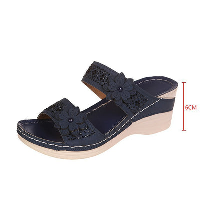 Chic Orthopedic Sandals with Unique Design
