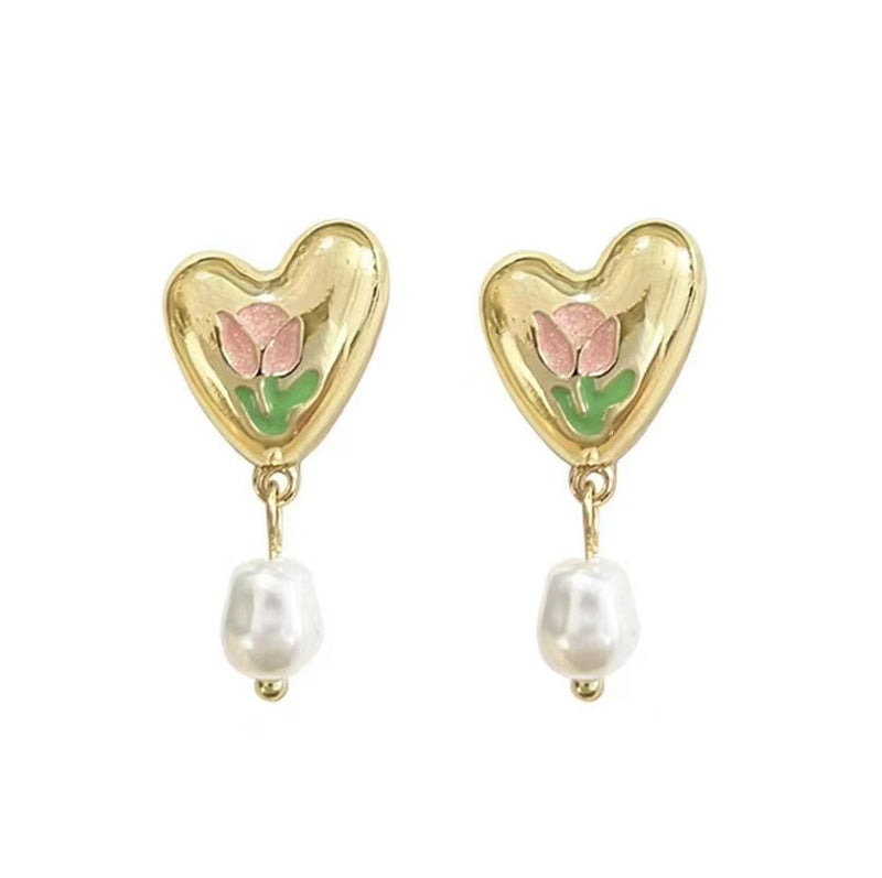 Stunning Pearl Earring for Daily Wear