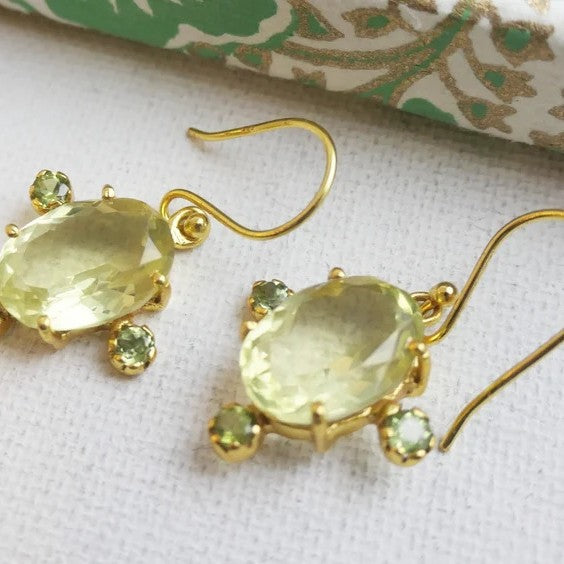 Stunning Earring for Daily Wear