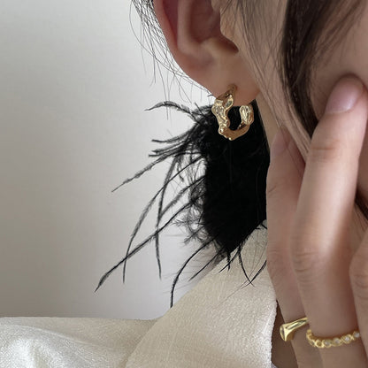 Classic Earring with Timeless Appeal