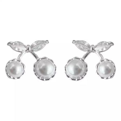 Stunning Pearl Earring for Daily Wear
