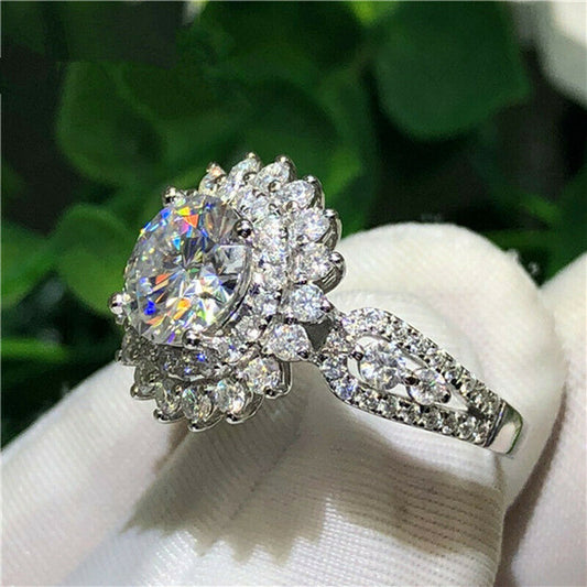 Beautiful Ring with Unique Style