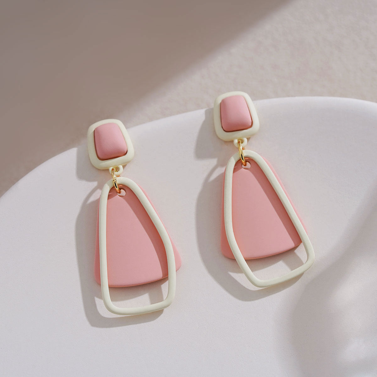 Classic Earring with Timeless Appeal